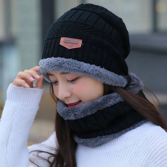 2 pieces winter hats scarf beanie unisex women’s and men color black - Picture 7 of 8